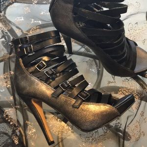 Stunning Bronze & Black Strappy Platform